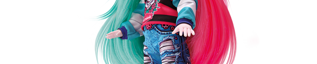 Boneca Monster Club Lunah Dark 948 - Bambola